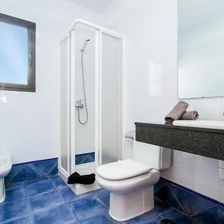 Playa Blanca Sleeps 6 Pool Air Con Wifi Playa Blanca (Lanzarote)